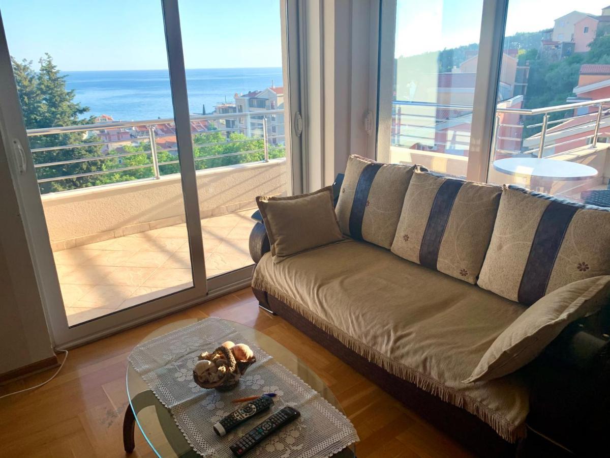 Blue Sky Apartment Petrovac na moru Exterior foto